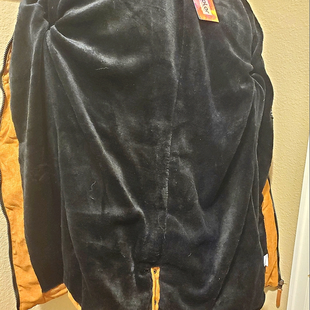 Fitted driving-length winter coat